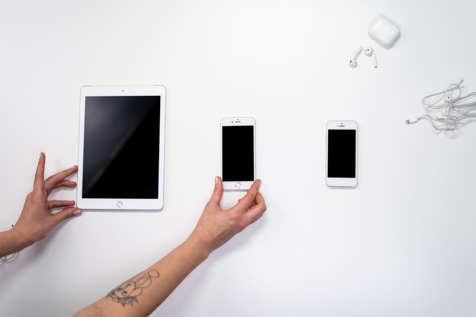 Choose the Right iPhone Before You Switch